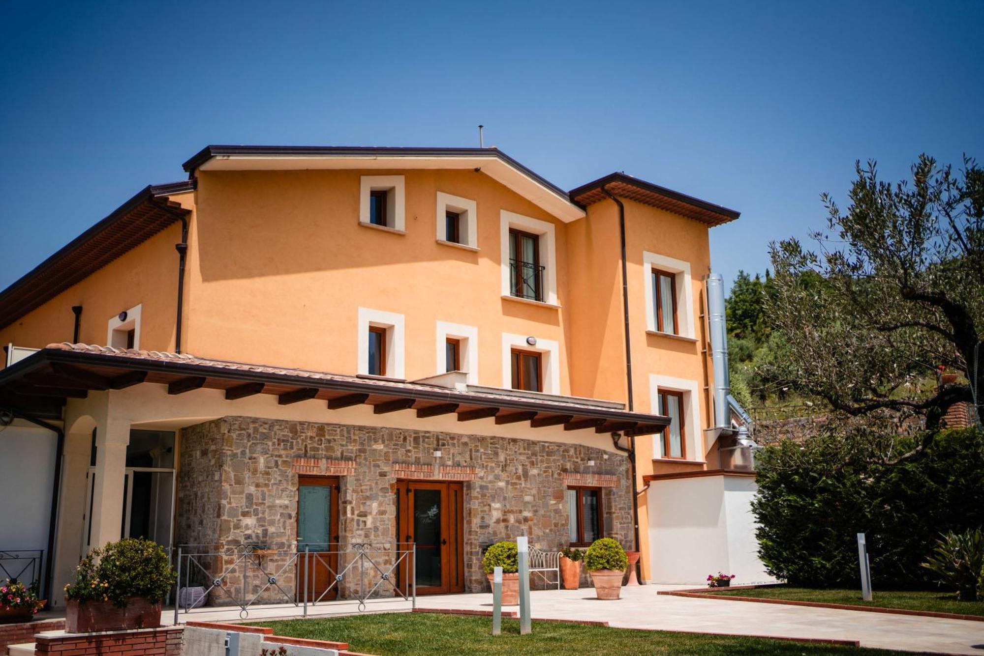 Casale Degli Ulivi Resort Pellare Luaran gambar