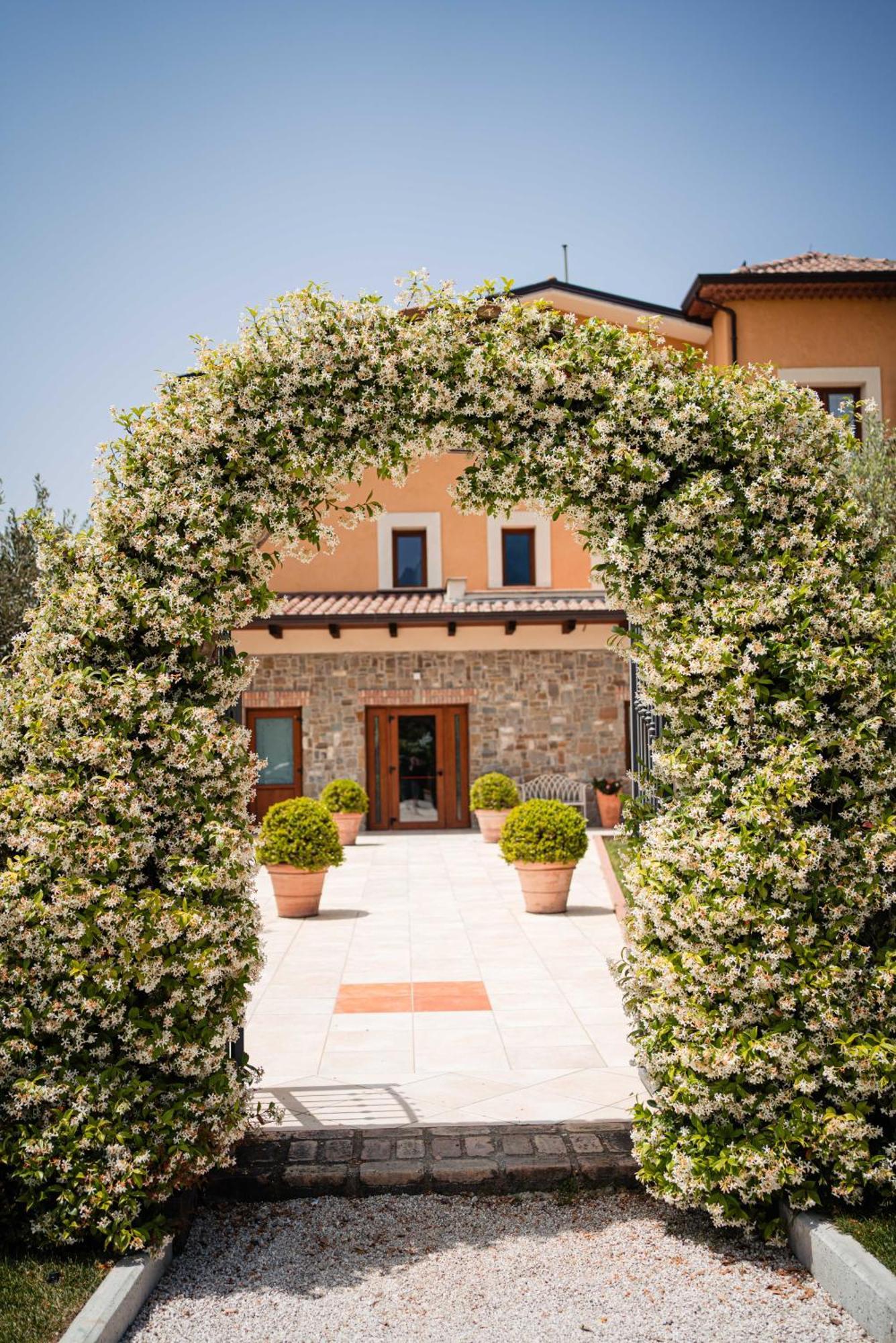 Casale Degli Ulivi Resort Pellare Luaran gambar